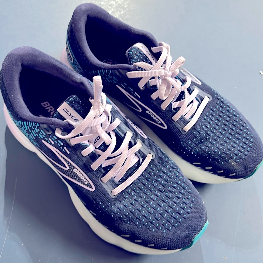 Books sneakers